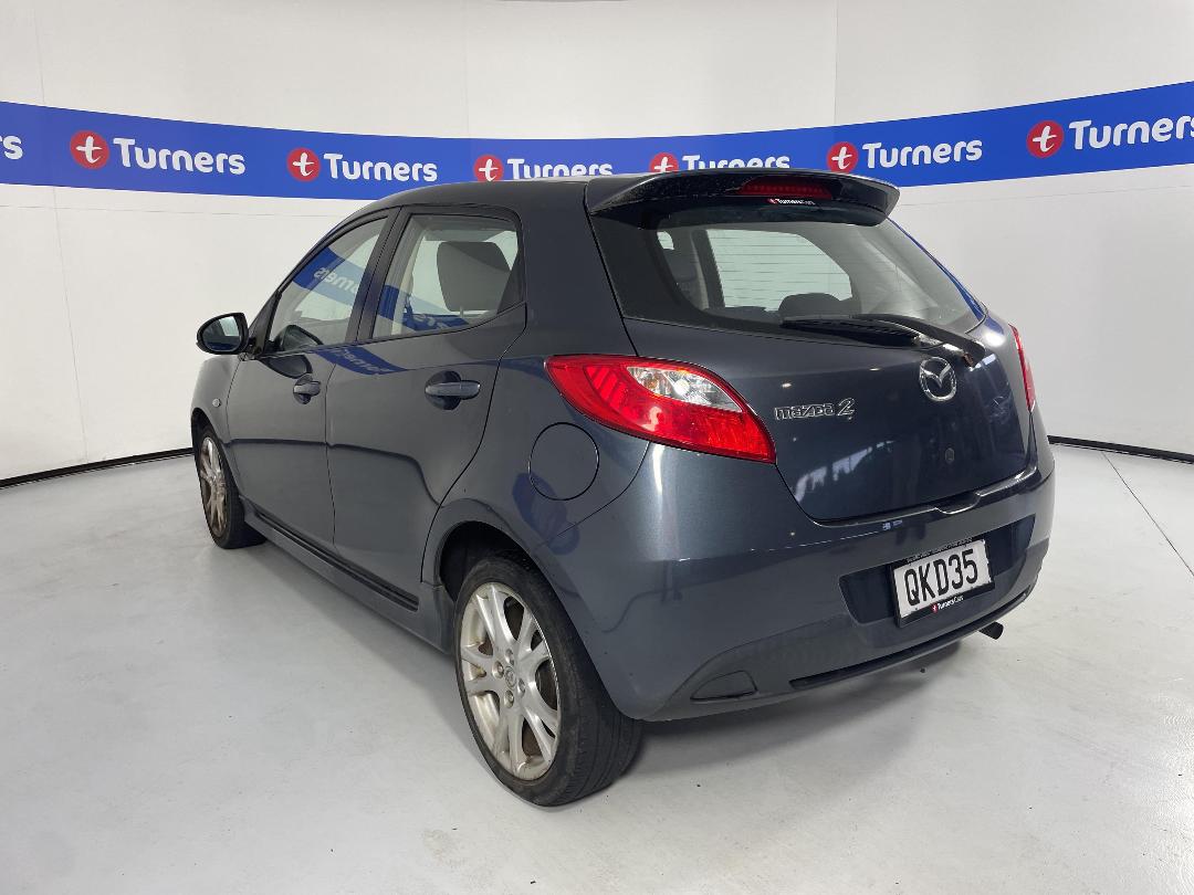 Photo '5' of Mazda Mazda2