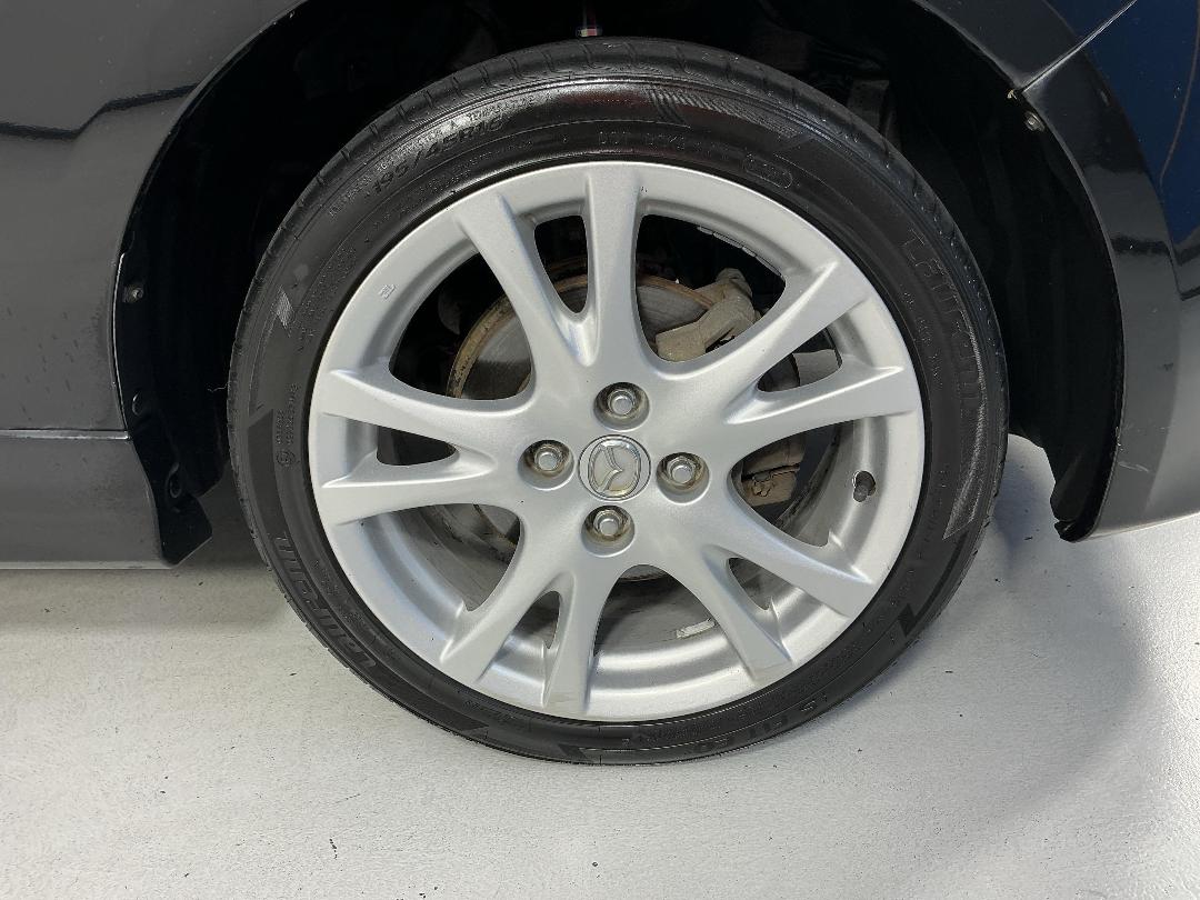 Photo '9' of Mazda Mazda2