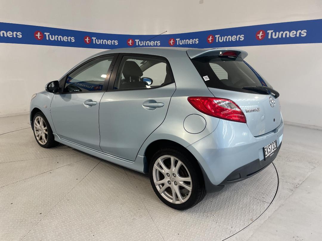 Photo '5' of Mazda Mazda2 Photo '5' of Mazda Mazda2