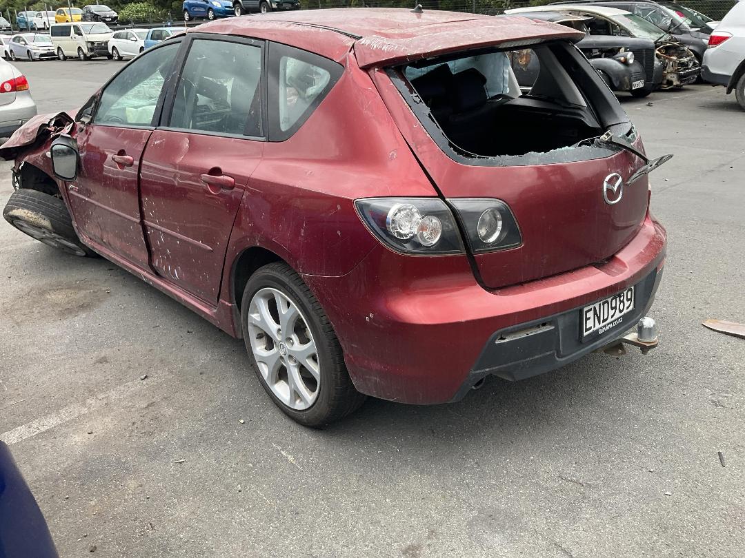 Photo '3' of Mazda Mazda3 Sporthatch SP23