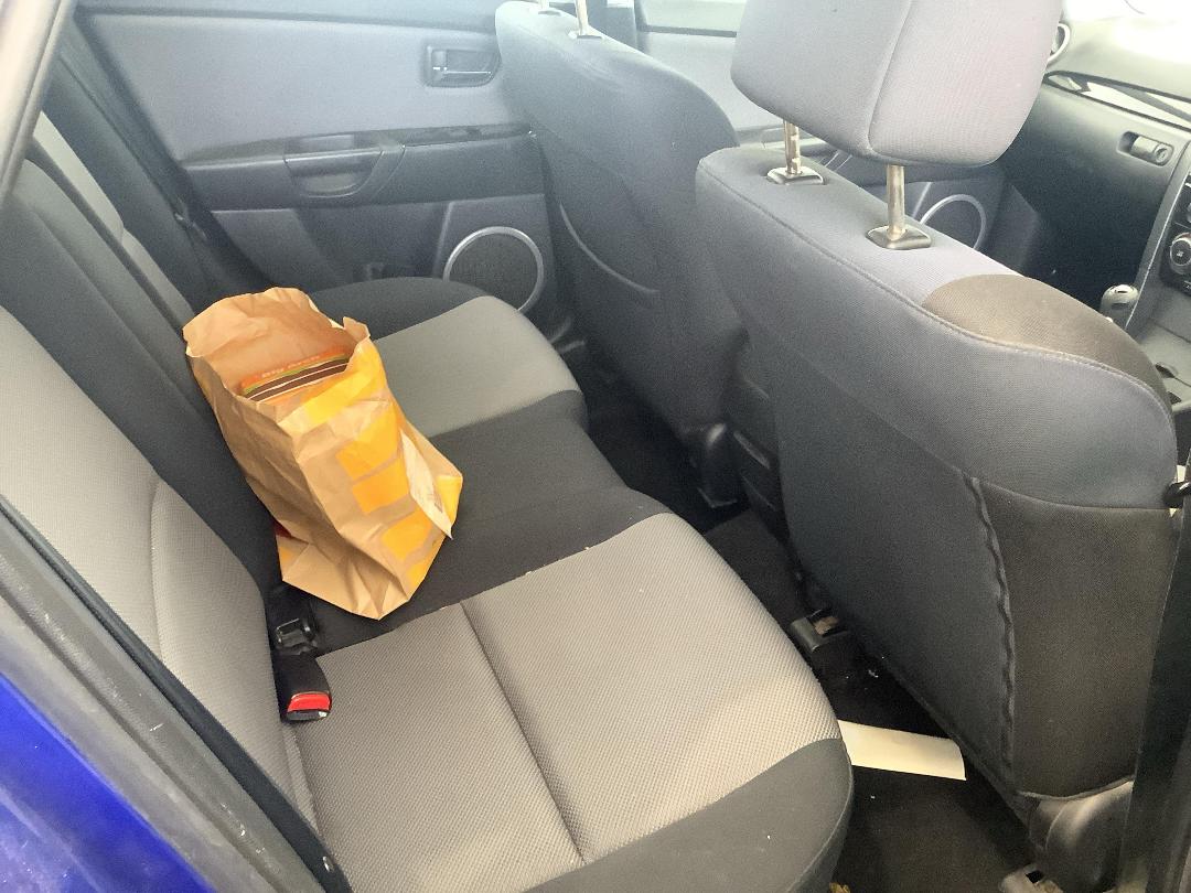 Photo '8' of Mazda Mazda3 Sporthatch SP23