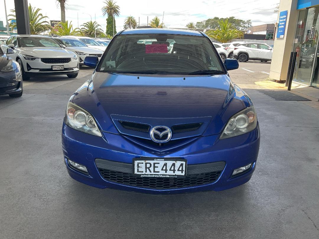 Photo '2' of Mazda Mazda3 Sporthatch SP23