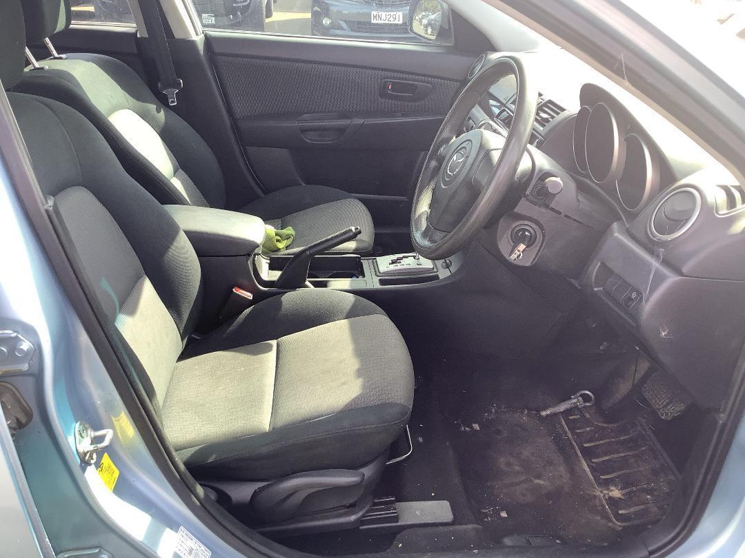 Photo '13' of Mazda Mazda3 Sporthatch GLX