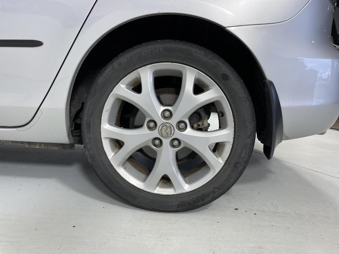 Photo '9' of Mazda Mazda3 Sporthatch GLX