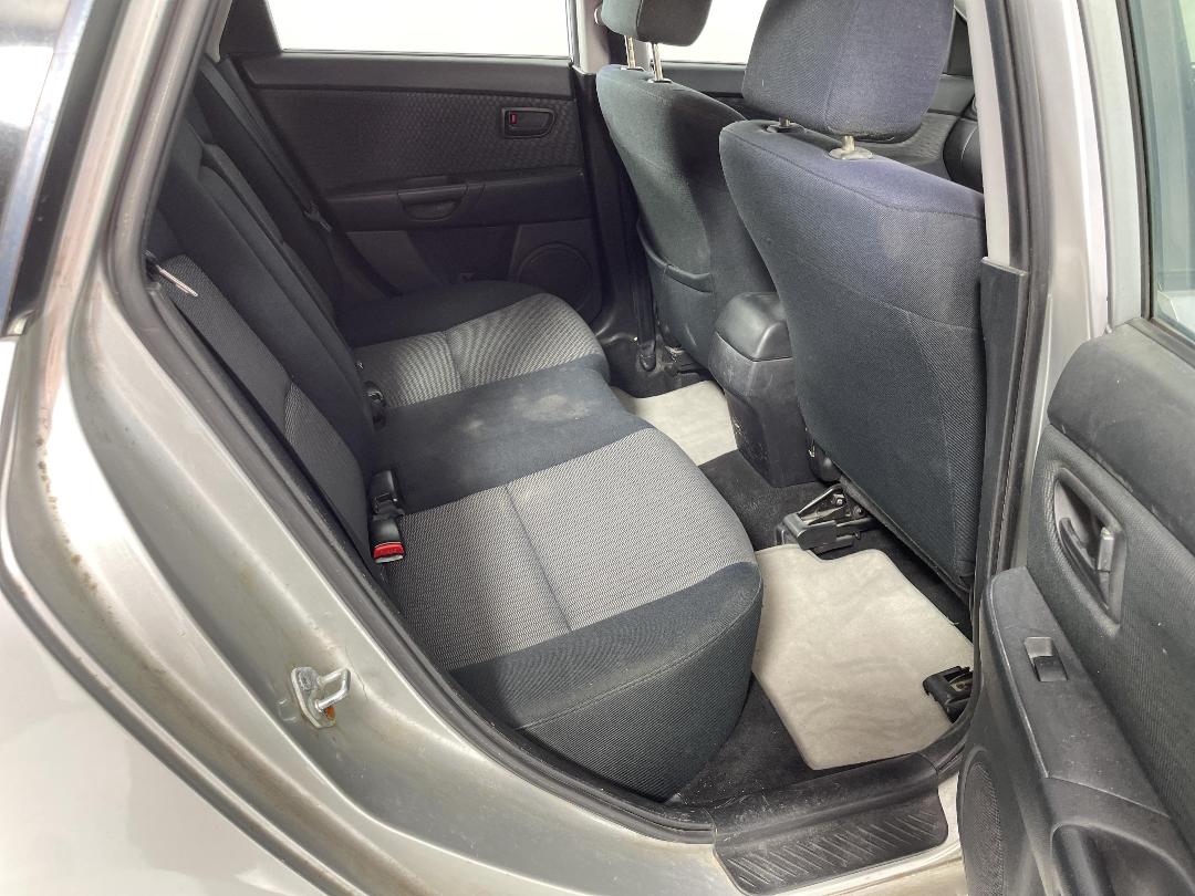 Photo '18' of Mazda Mazda3 Sporthatch GLX