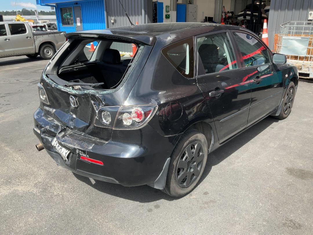 Photo '7' of Mazda Mazda3 Sporthatch GLX