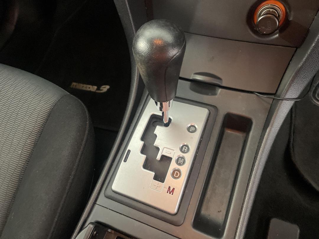 Photo '29' of Mazda Mazda3