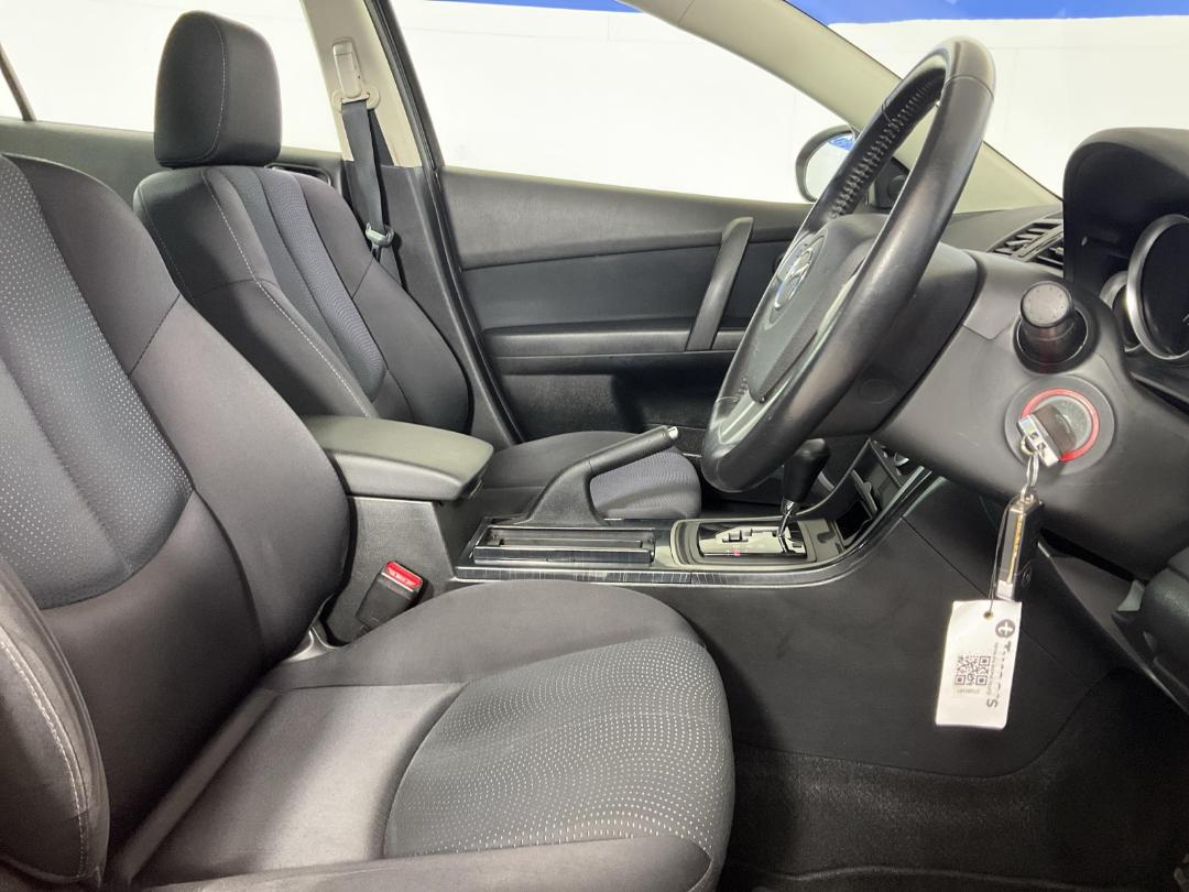 Photo '16' of Mazda Mazda6