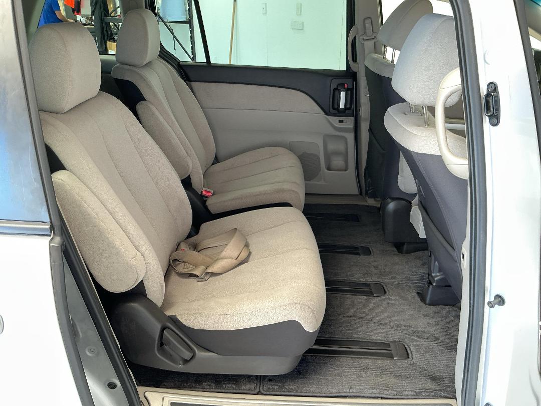 Photo '19' of Mazda MPV