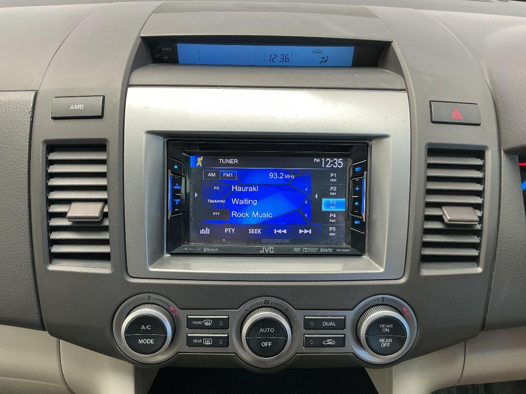 Photo '18' of Mazda MPV