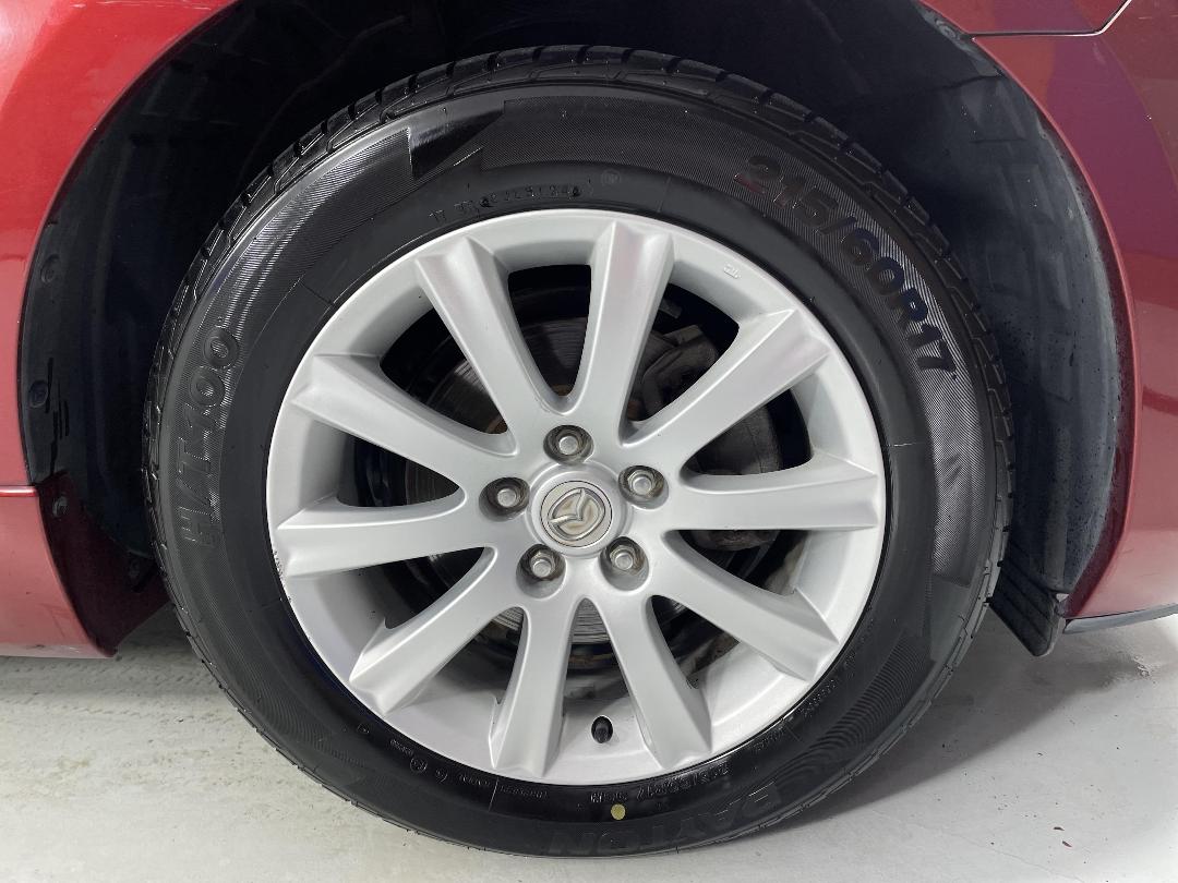 Photo '9' of Mazda MPV