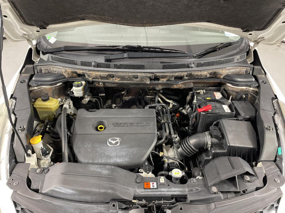 Photo '13' of Mazda MPV