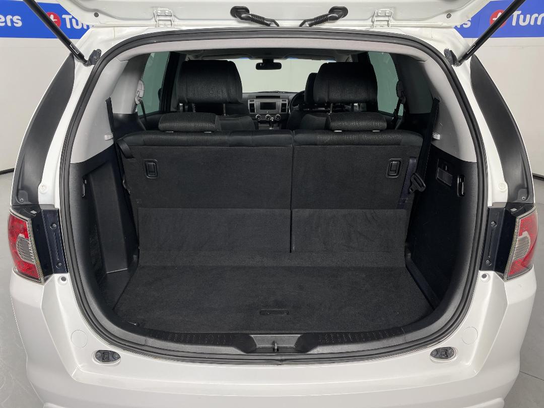 Photo '14' of Mazda MPV