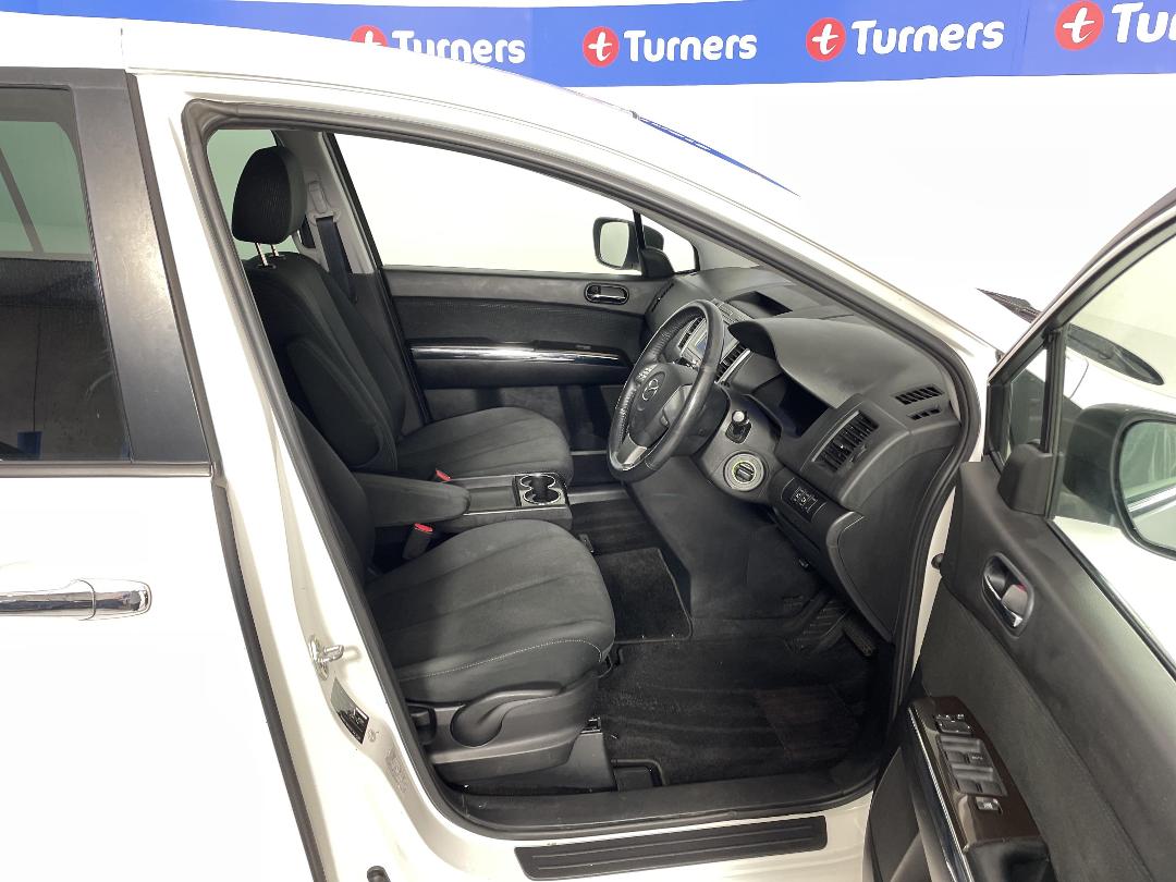 Photo '16' of Mazda MPV