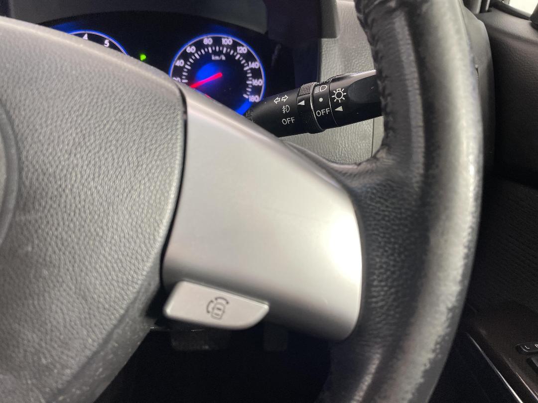 Photo '25' of Mazda MPV