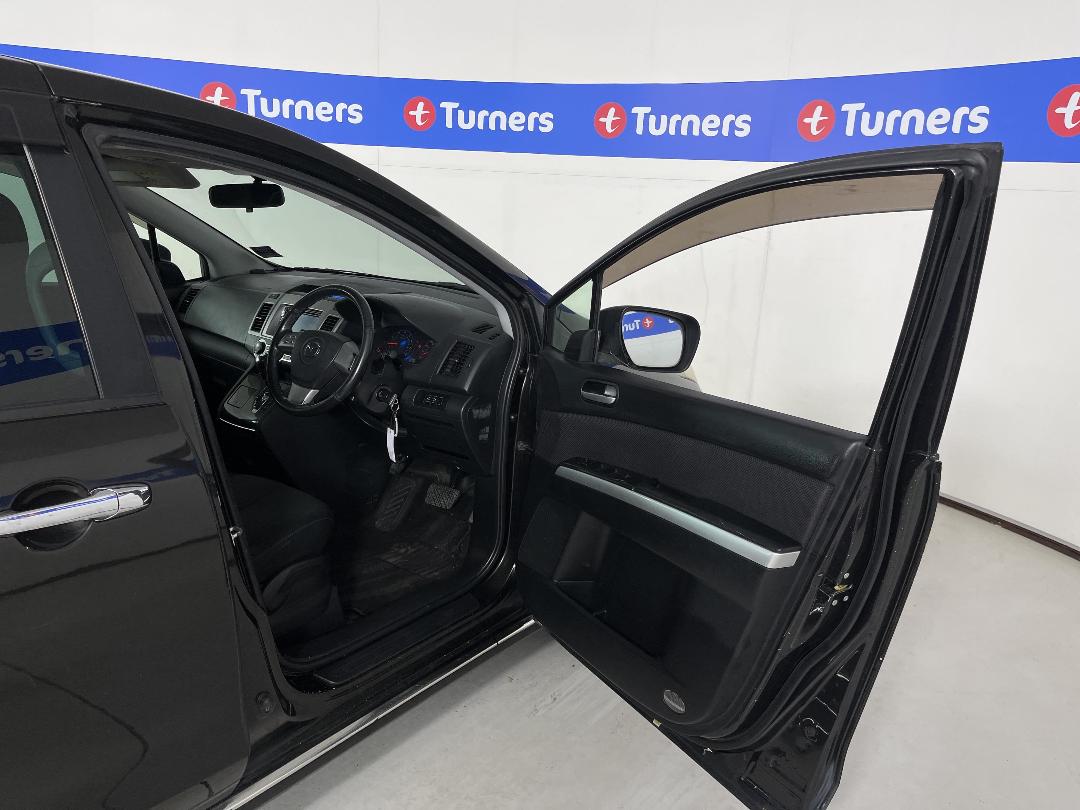 Photo '15' of Mazda MPV Photo '15' of Mazda MPV