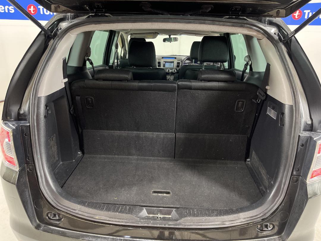 Photo '14' of Mazda MPV Photo '14' of Mazda MPV