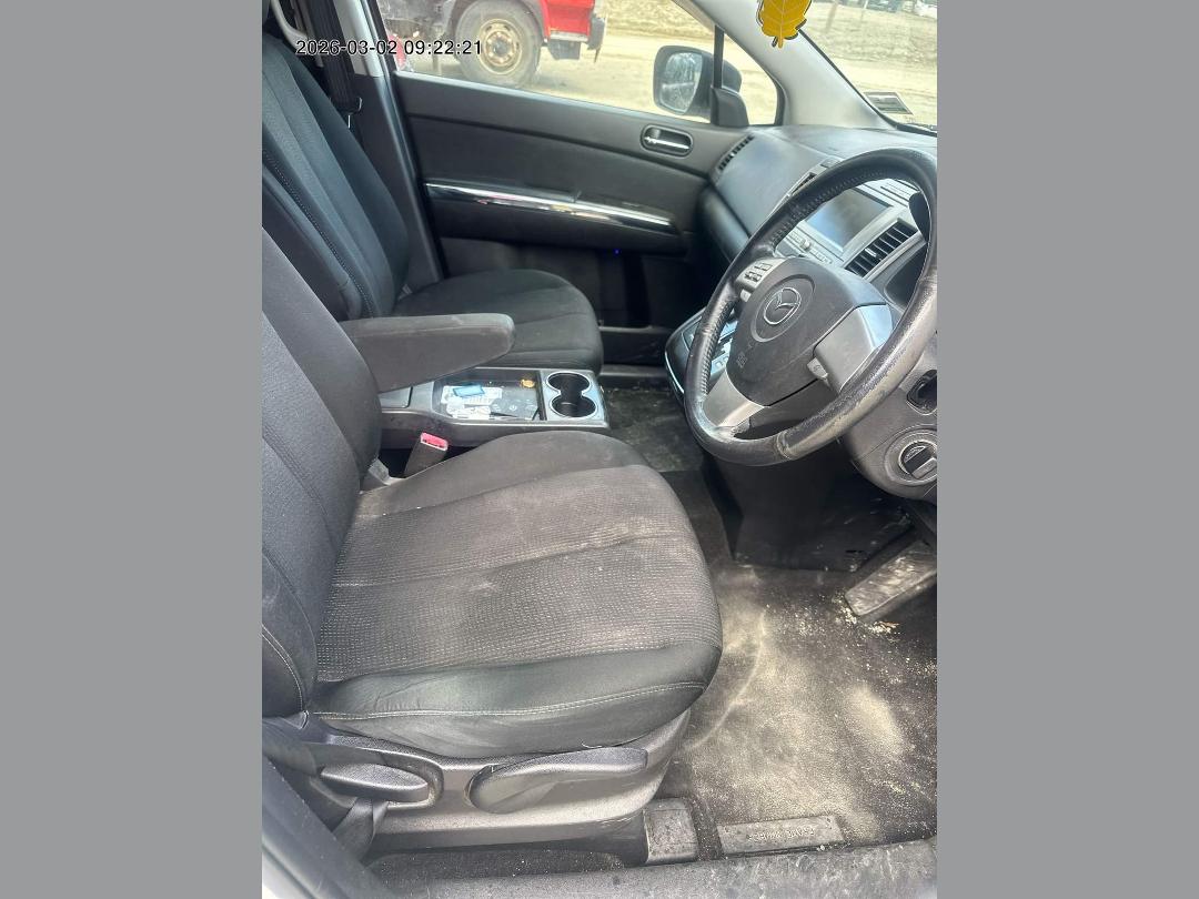 Photo '3' of Mazda MPV Photo '3' of Mazda MPV