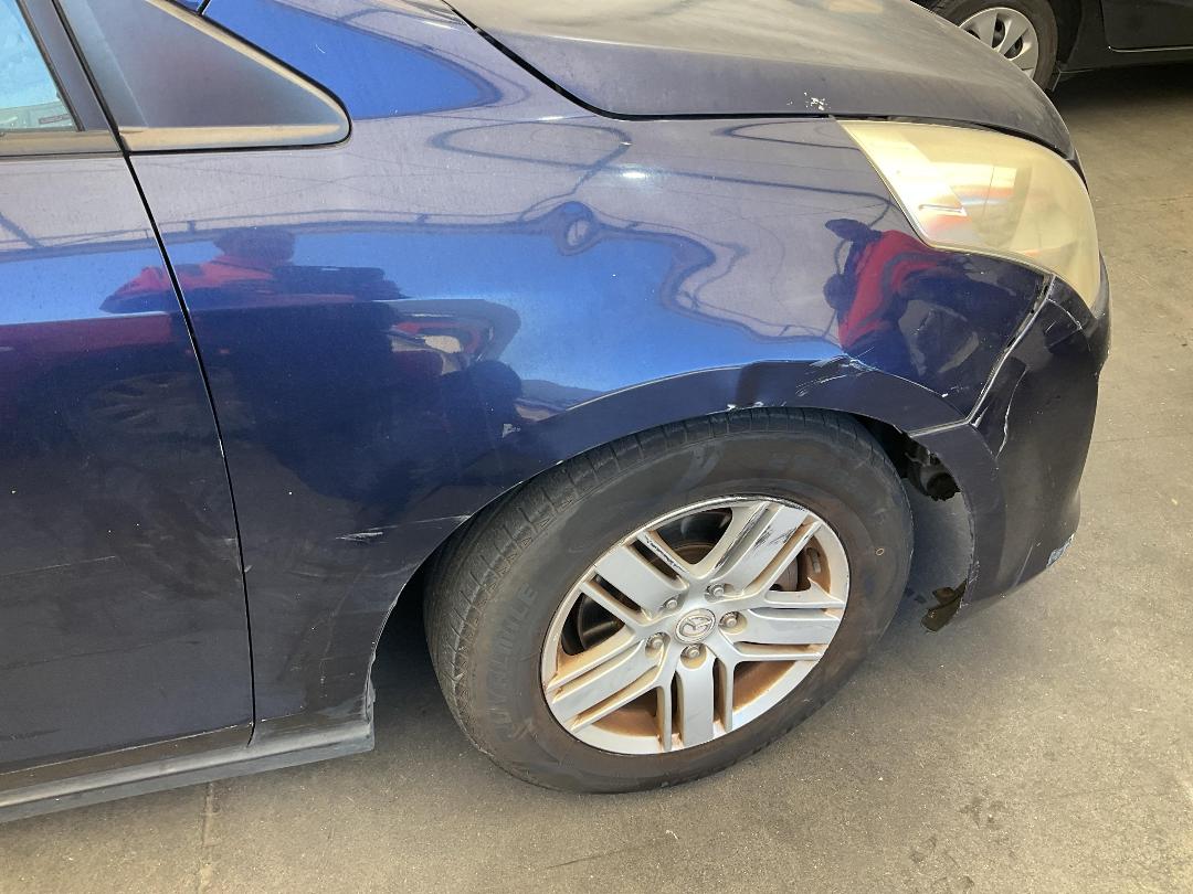 Photo '4' of Mazda MPV