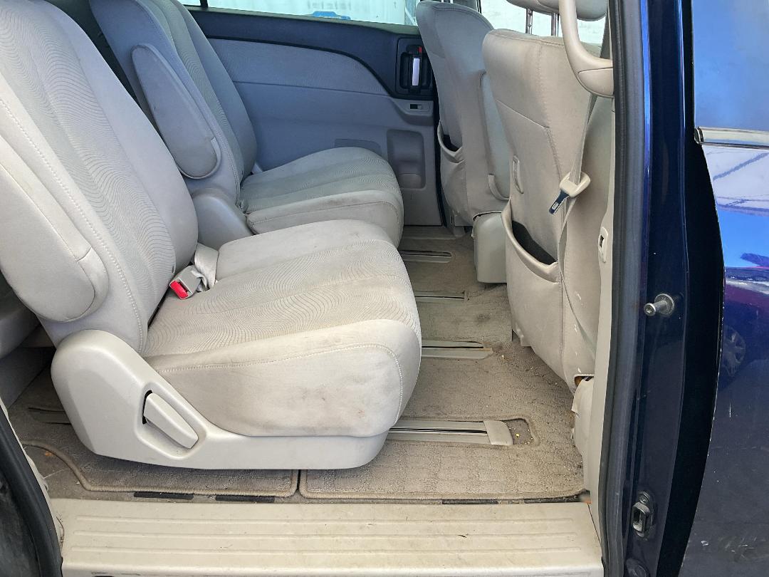 Photo '26' of Mazda MPV