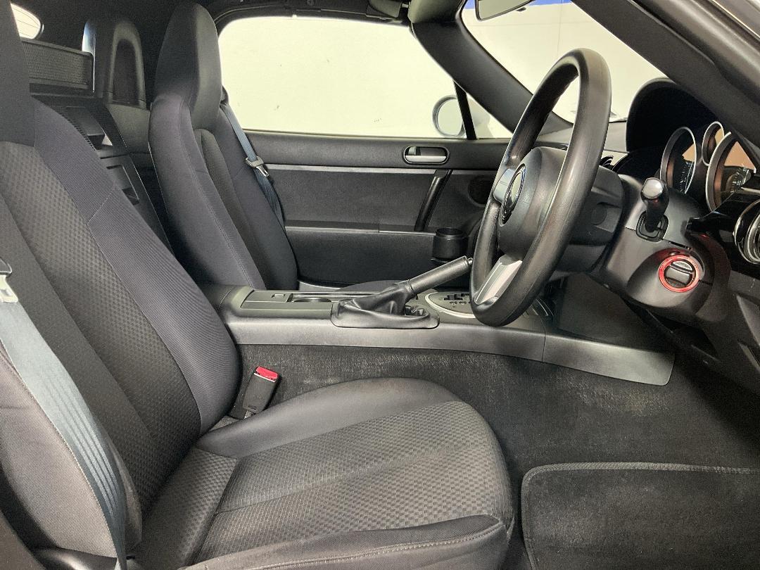 Photo '16' of Mazda MX5