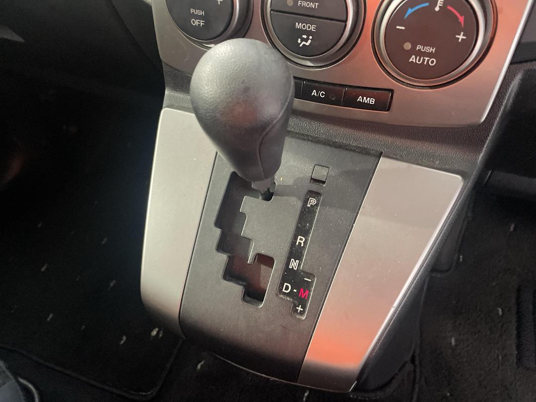 Photo '28' of Mazda Premacy