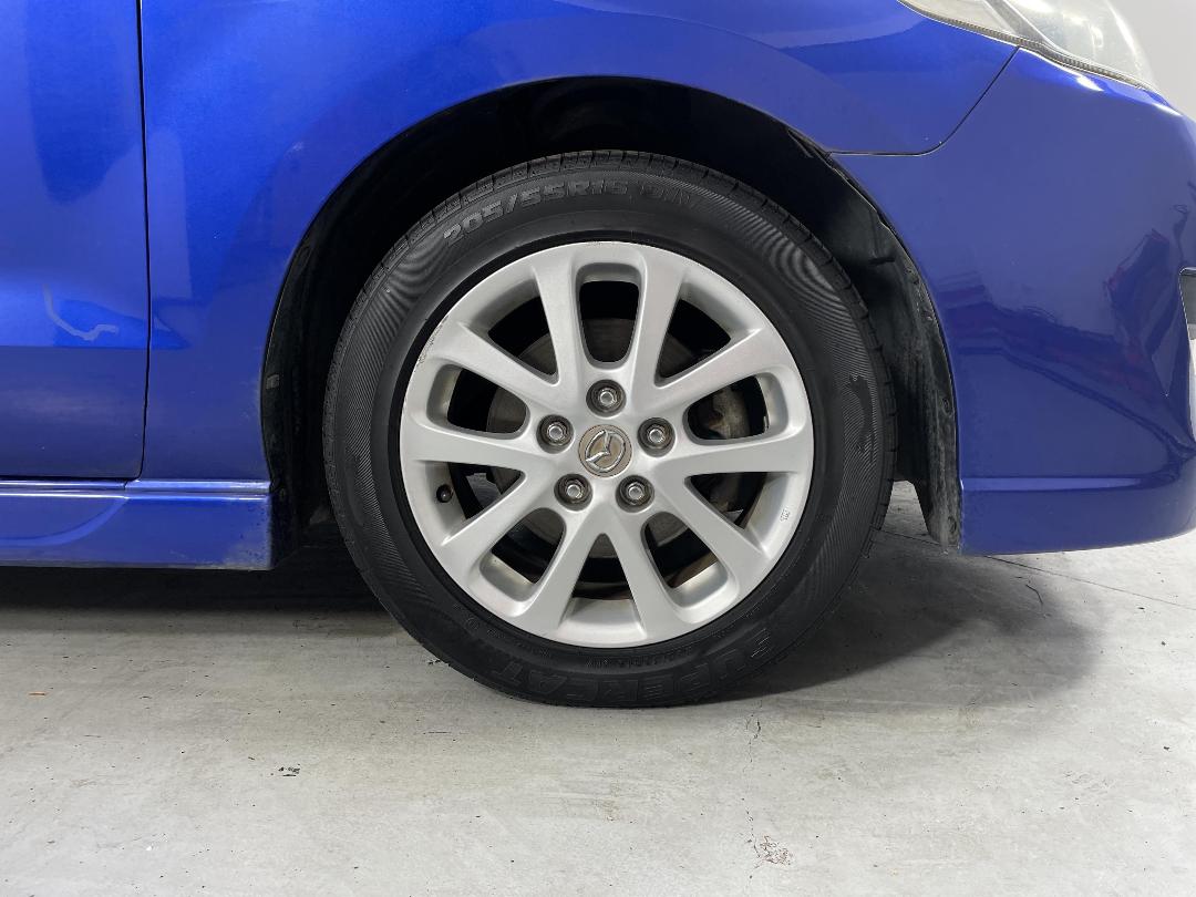 Photo '9' of Mazda Premacy