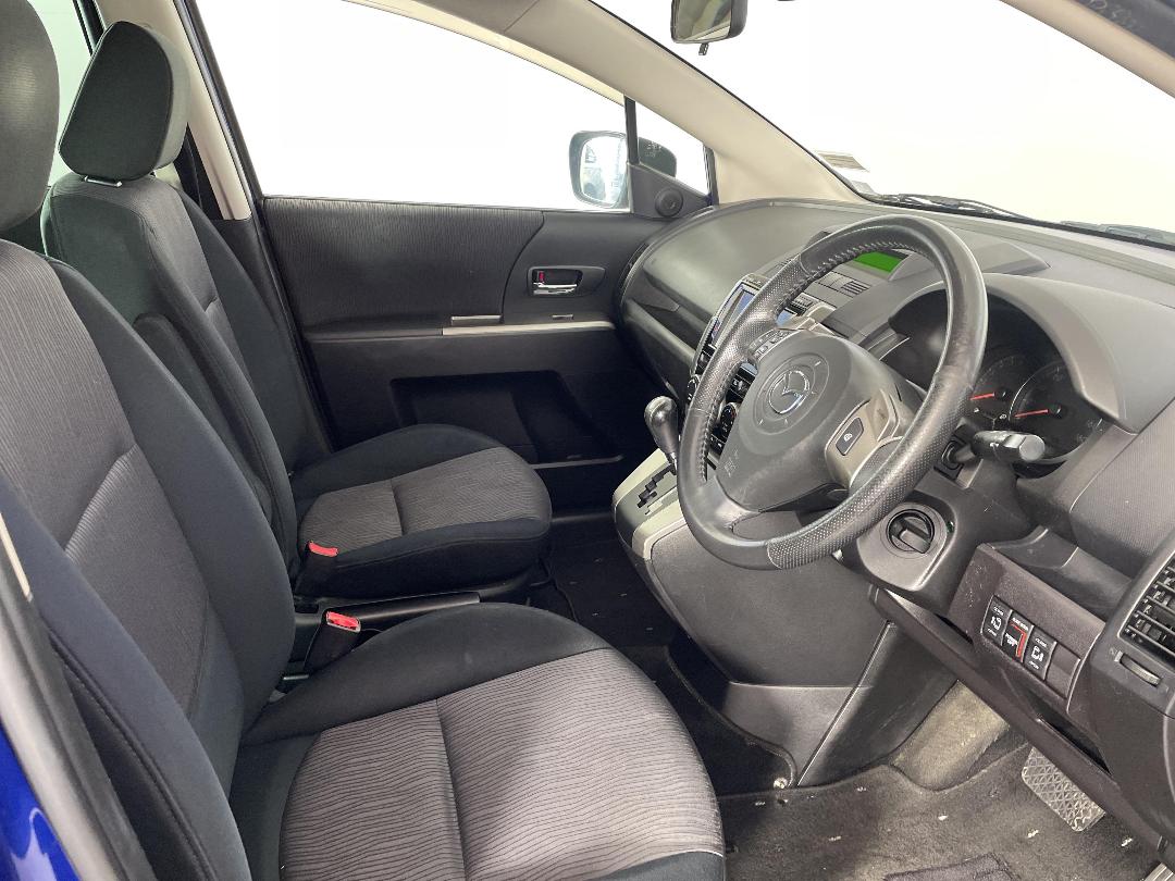 Photo '16' of Mazda Premacy