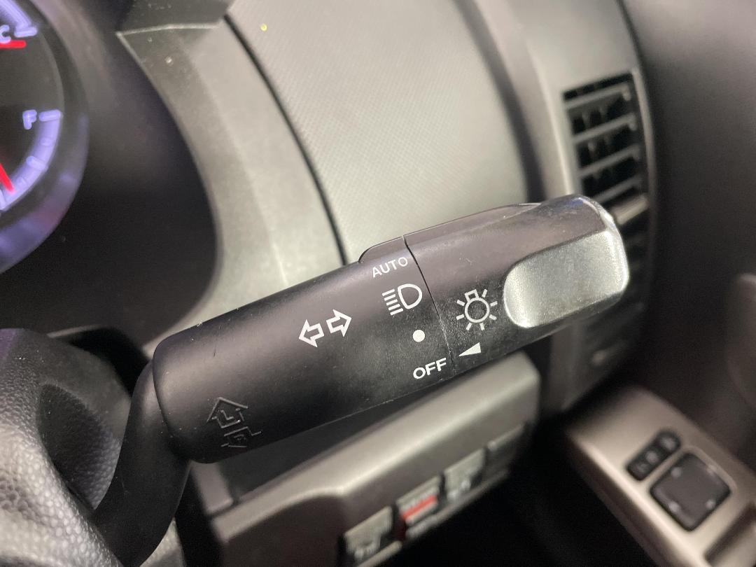 Photo '28' of Mazda Premacy