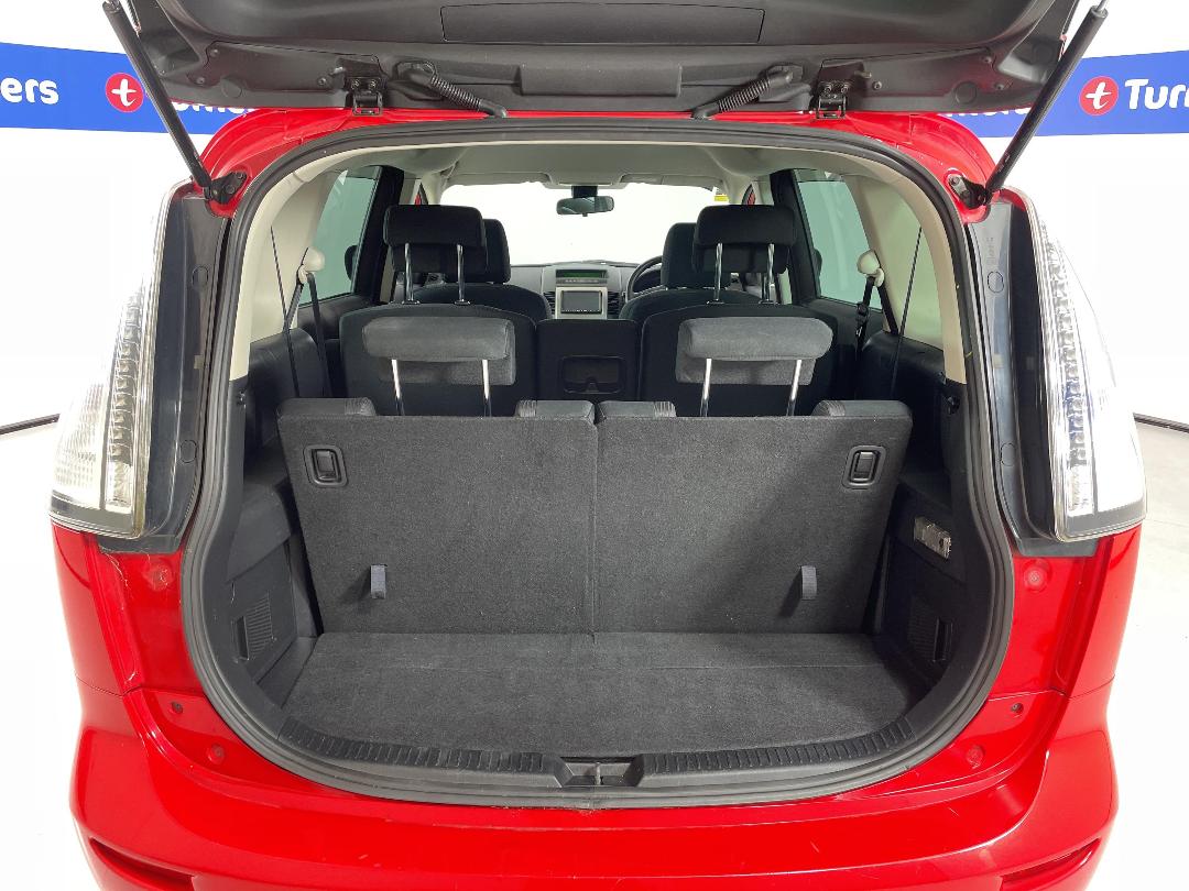 Photo '14' of Mazda Premacy Photo '14' of Mazda Premacy