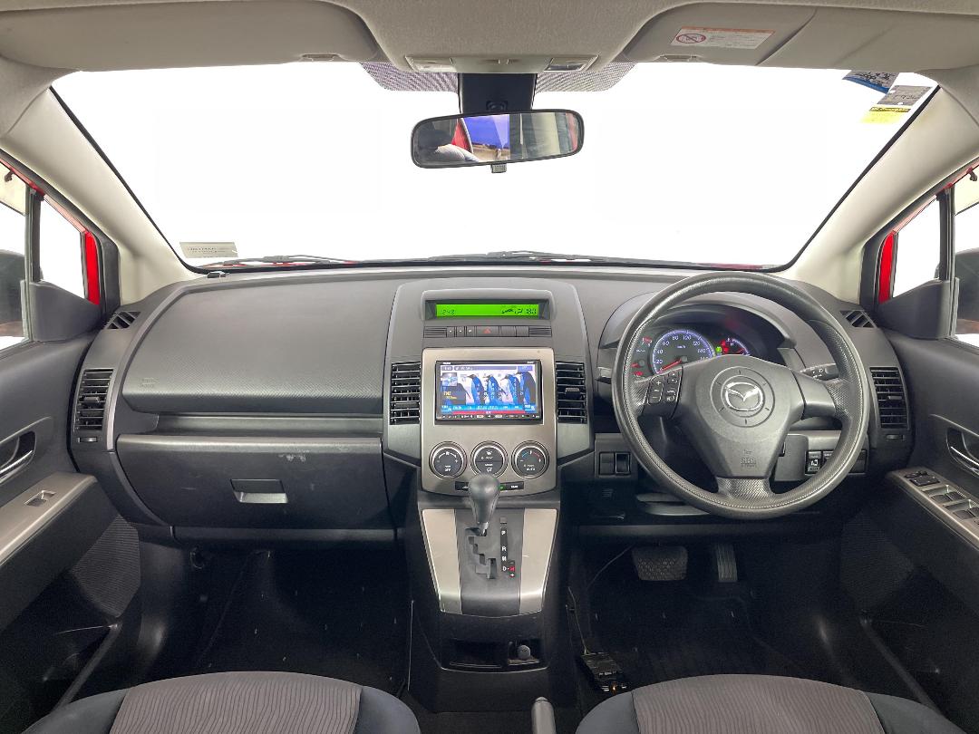 Photo '17' of Mazda Premacy Photo '17' of Mazda Premacy