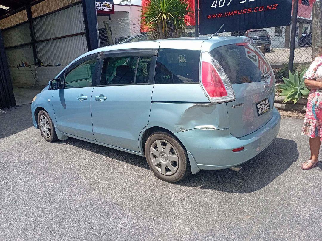 Photo '3' of Mazda Premacy