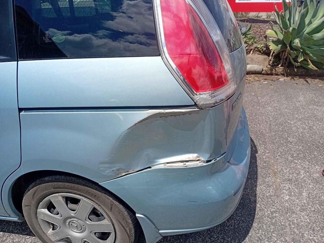 Photo '8' of Mazda Premacy