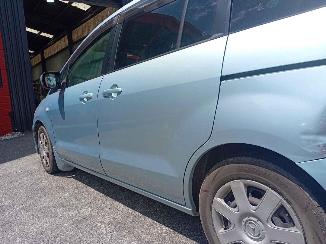 Photo '5' of Mazda Premacy