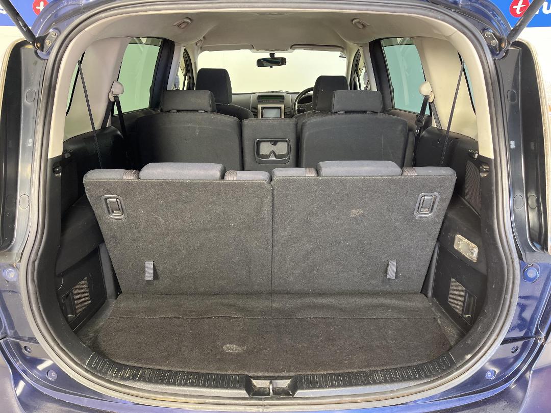 Photo '14' of Mazda Premacy Photo '14' of Mazda Premacy