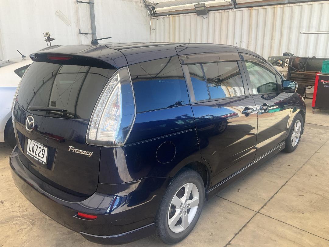 Photo '5' of Mazda Premacy