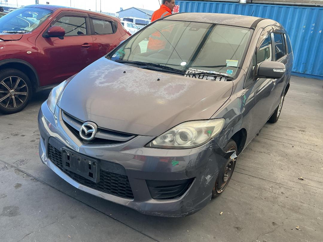 Photo '3' of Mazda Premacy