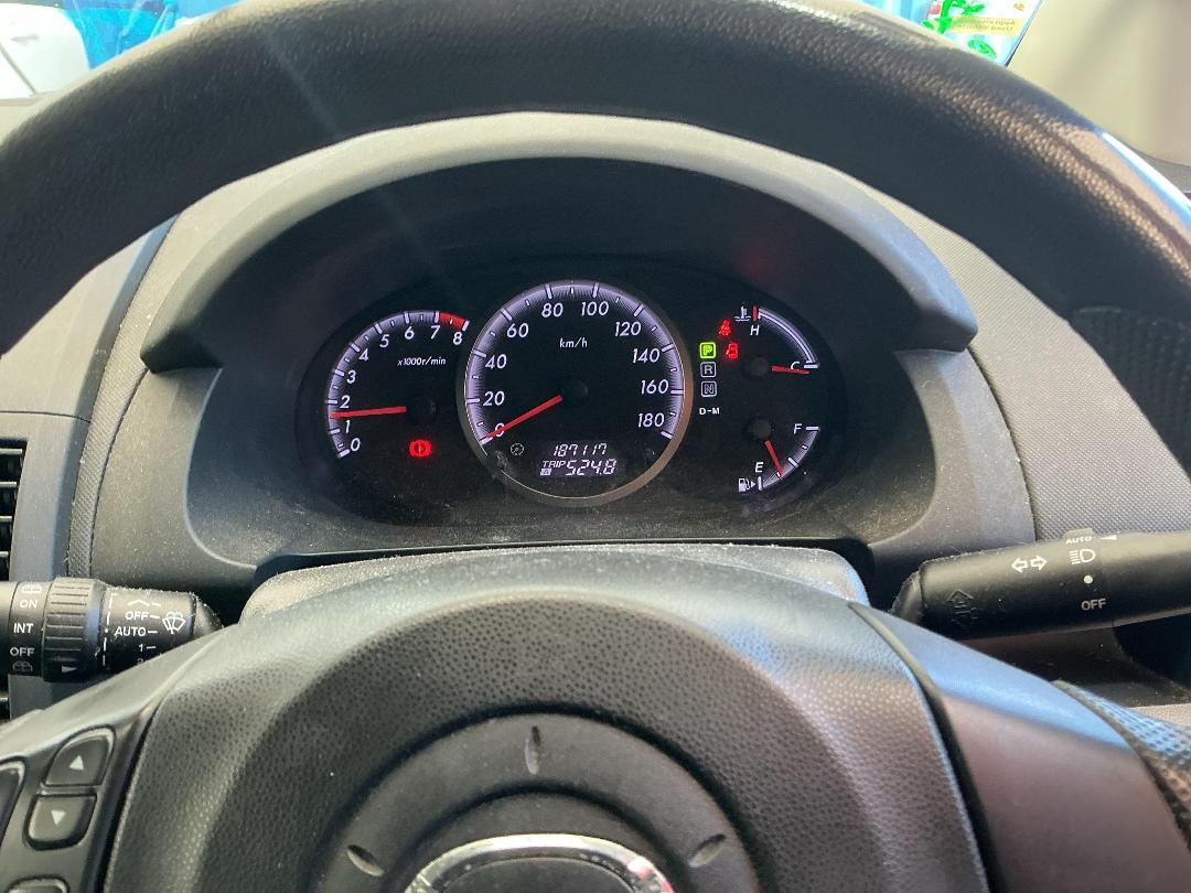 Photo '9' of Mazda Premacy