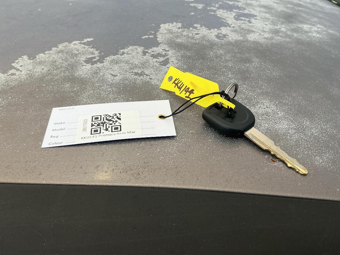 Photo '11' of Mazda Premacy