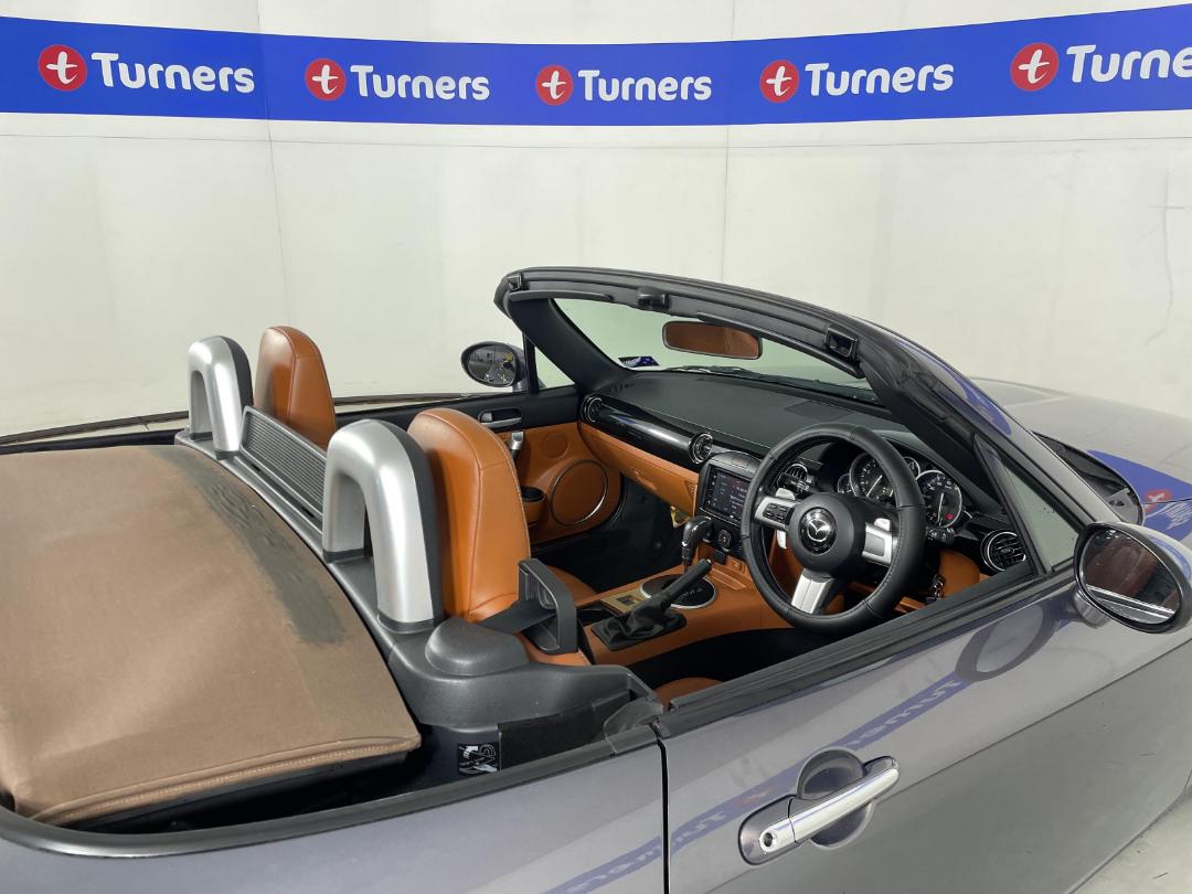 Photo '22' of Mazda Roadster Photo '22' of Mazda Roadster