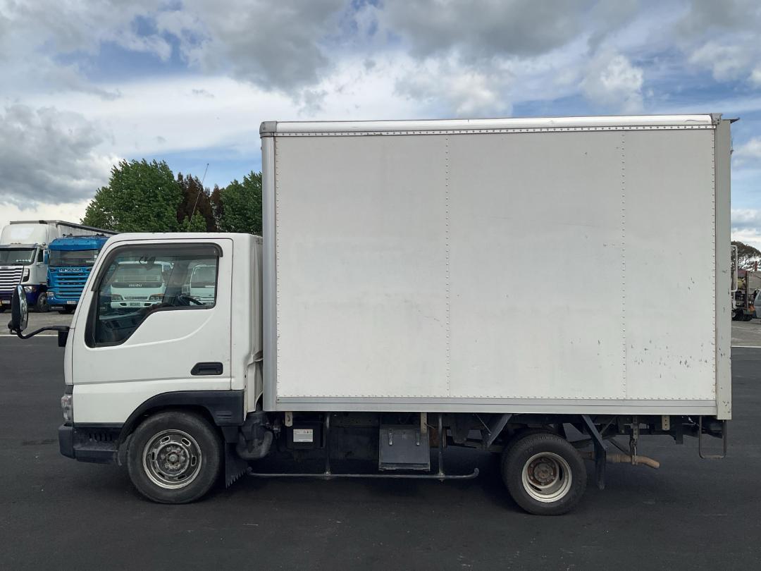 Photo '7' of Mazda Titan Box Body Photo '7' of Mazda Titan Box Body