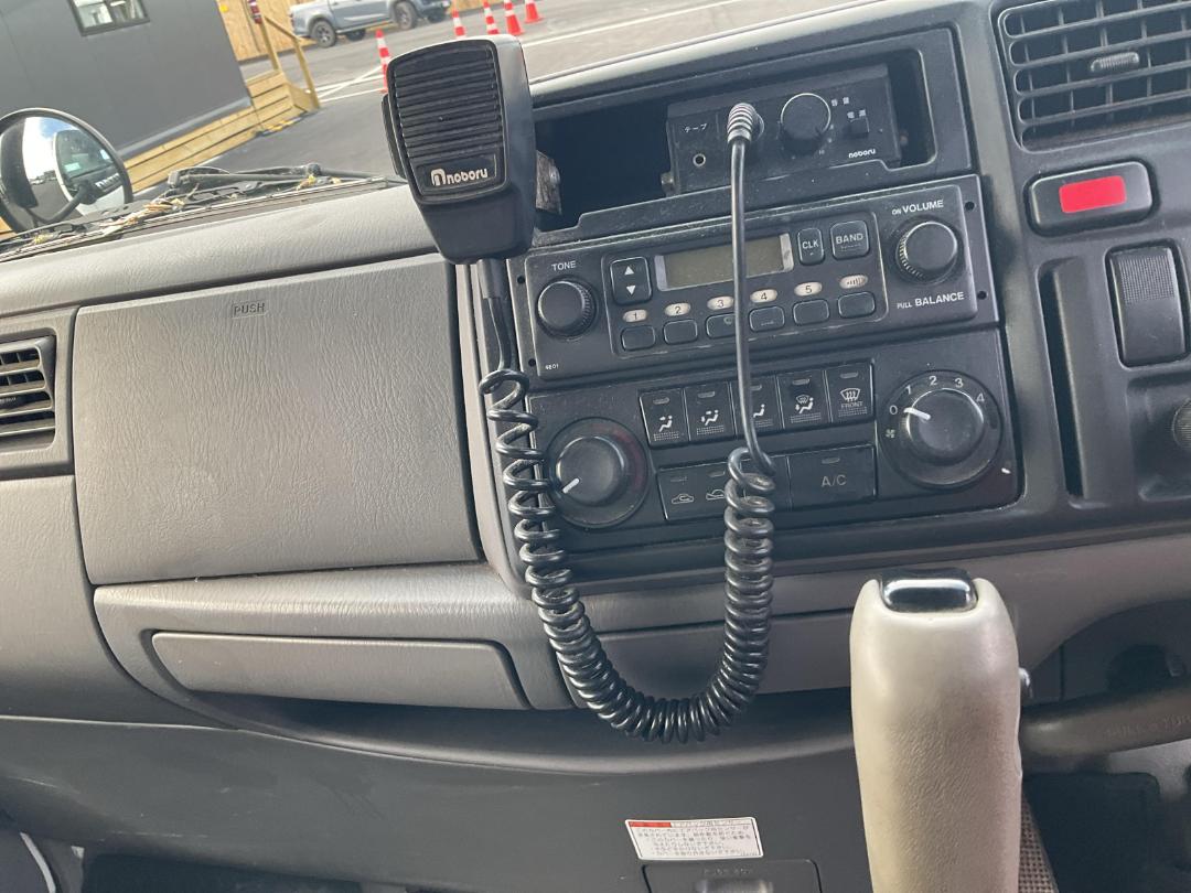 Photo '13' of Mazda Titan Box Body Photo '13' of Mazda Titan Box Body