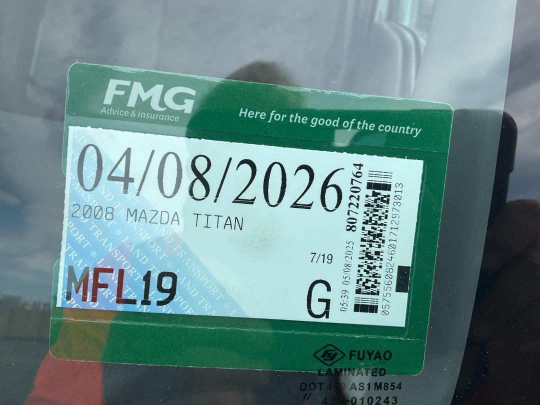 Photo '15' of Mazda Titan Box Body Photo '15' of Mazda Titan Box Body