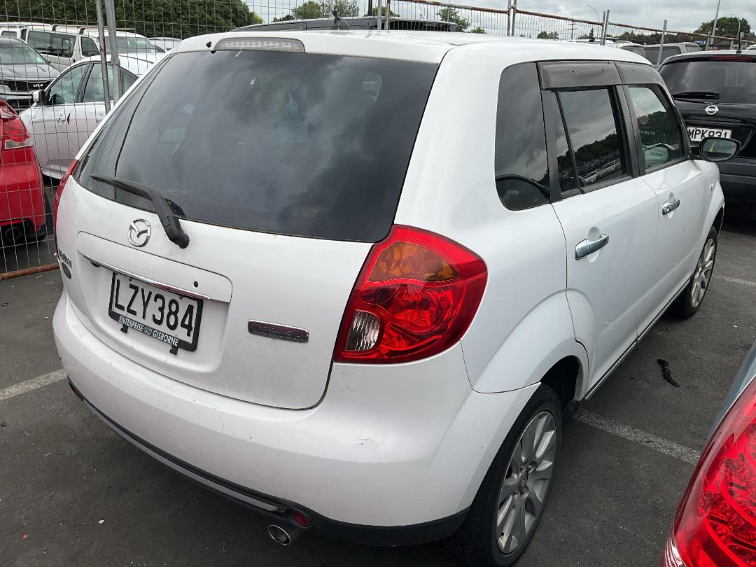 Photo '4' of Mazda Verisa