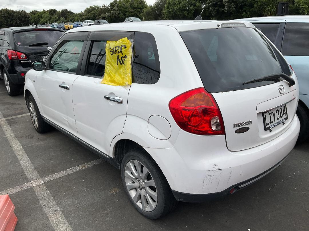 Photo '3' of Mazda Verisa