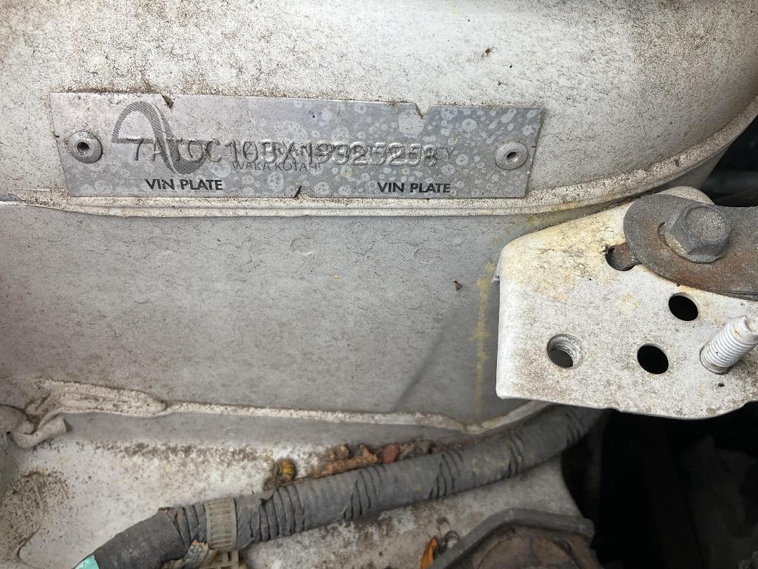 Photo '8' of Mazda Verisa