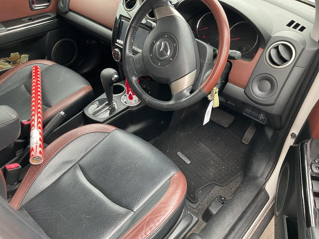 Photo '13' of Mazda Verisa