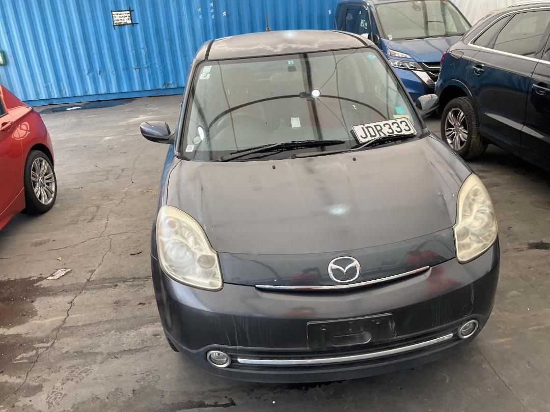 Photo '4' of Mazda Verisa L Photo '4' of Mazda Verisa L