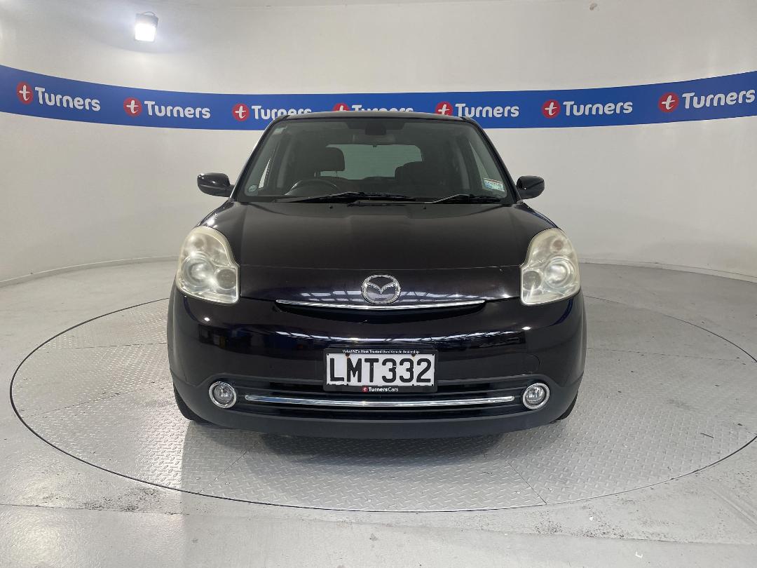 Photo '2' of Mazda Verisa