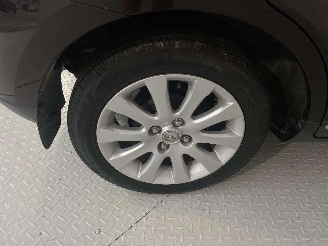 Photo '12' of Mazda Verisa